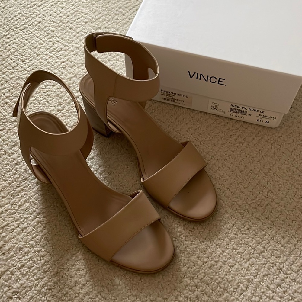 Vince Josslyn Nude Sandal size 8.5